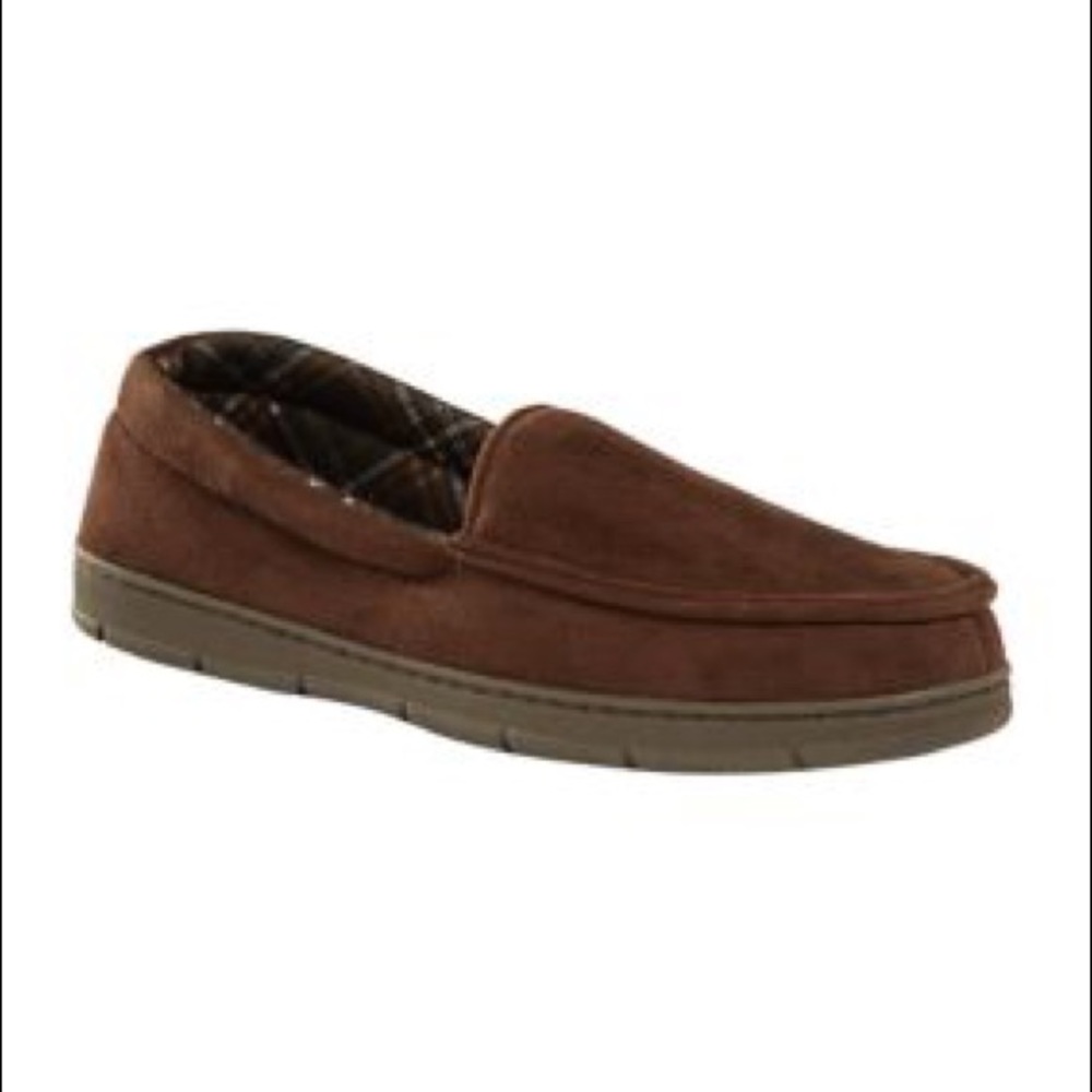 New in box - Men’s house shoes - size 8/9